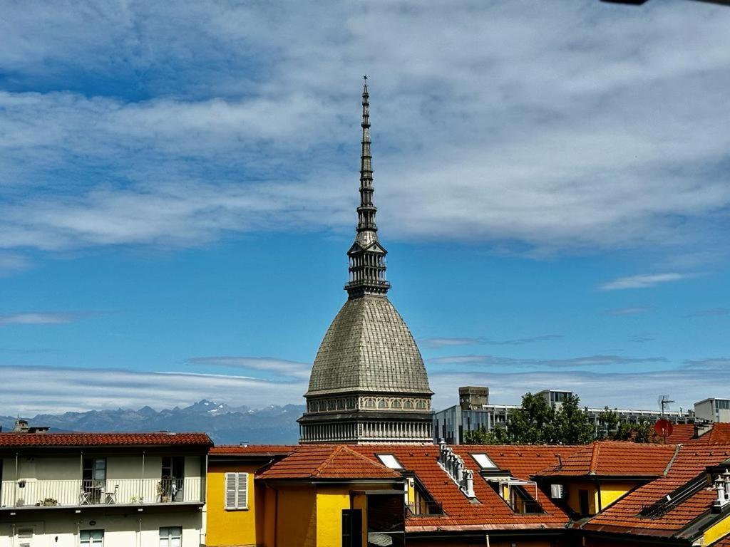 Le Finestre Sulla Mole Apartment Torino Exterior foto