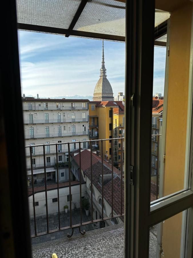 Le Finestre Sulla Mole Apartment Torino Exterior foto